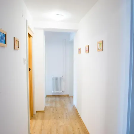 Apartment In Zasip Mit Moeblierter Terrasse *